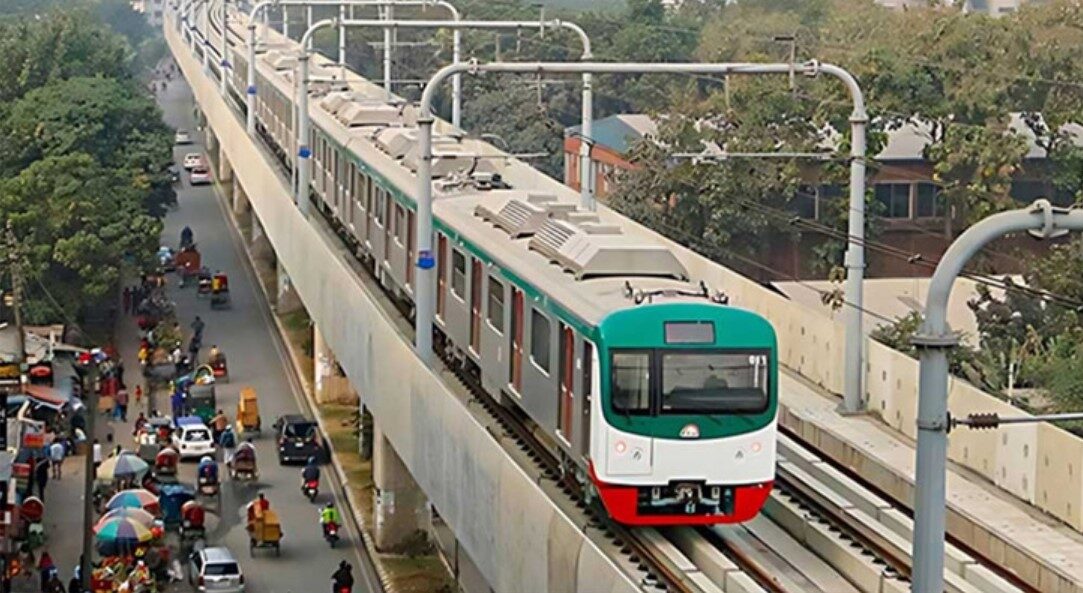 মেট্রোরেল চলাচল বন্ধ