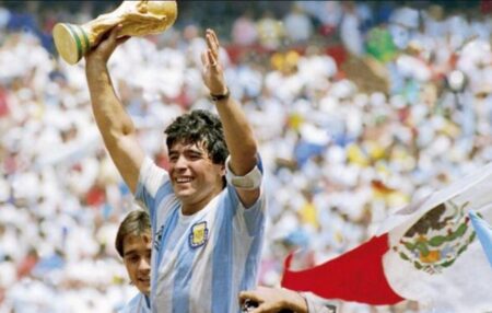 ম্যারাডোনার জন্মদিন