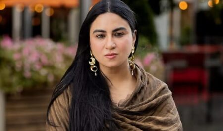 আমার পুরো পিঠে আগুন লেগে যায় : প্রিয়া মালিক priya