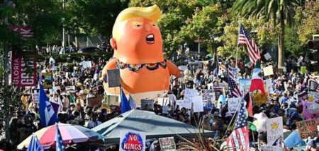 ট্রাম্পবিরোধী বিক্ষোভ