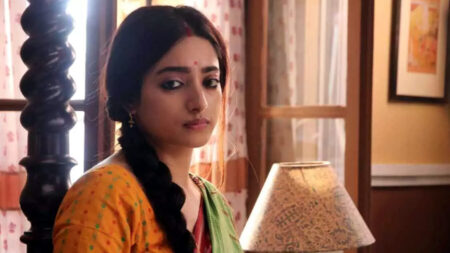 রিলিজ হলো সবচেয়ে বোল্ড ওয়েব সিরিজ, ভুলেও কারও সামনে দেখবেন না web series