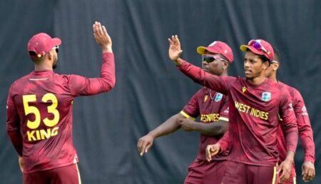 টি-টোয়েন্টি সিরিজের আগে ওয়েস্ট ইন্ডিজ দলে পরিবর্তন ওয়েস্ট ইন্ডিজ