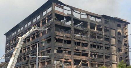 আগুন নিয়ন্ত্রণে