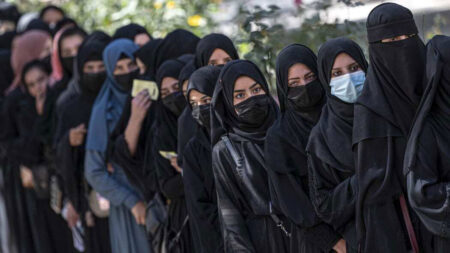 আফগানিস্তানে নারী