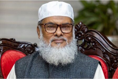 আল্লাহর হাত থেকে বাঁচার উপায় নেই