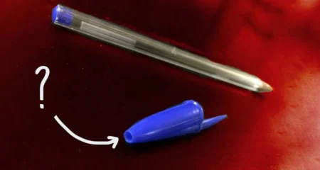 কলমের ঢাকনার উপরে ছিদ্র থাকে কেন? যা অনেকেই জানেন না কলমের ঢাকনার