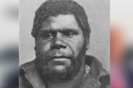 দাফনের সময় ১২২ বছর