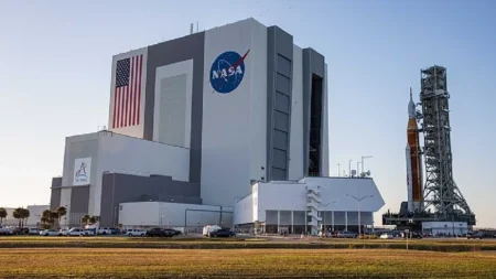 নাসার বাজেট কাটছাট