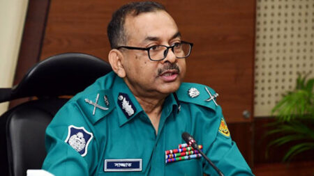 নির্বাচনে পক্ষপাতদুষ্ট হলেই কঠোর ব্যবস্থা