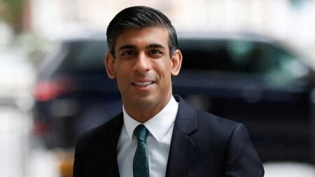 মাইক্রোসফটের উপদেষ্টা হচ্ছেন সুনাক