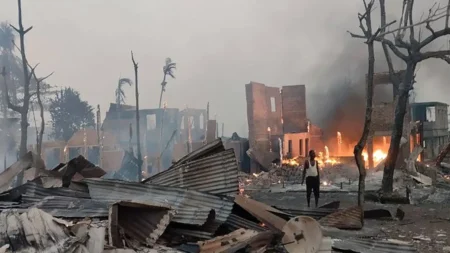 মিয়ানমারে বৌদ্ধদের উৎসবে বোমা