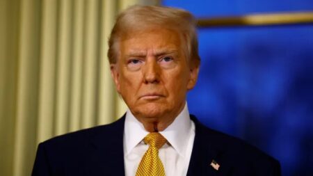 যুদ্ধের মুখোমুখি যুক্তরাষ্ট্র