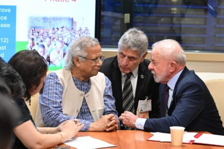 রোমের ব্রাজিলের প্রেসিডেন্টের সঙ্গে বৈঠক