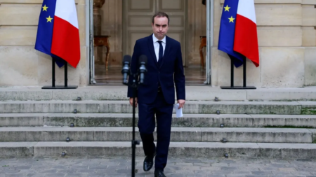 লেকর্নুকে