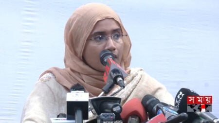 শিক্ষকদের কথা বললেই সরকারের কাছে টাকা নেই, অথচ মন্ত্রণালয়ের জন্য কোটি টাকা দিয়ে গাড়ি কেনা হচ্ছে: সামান্তা শারমিন