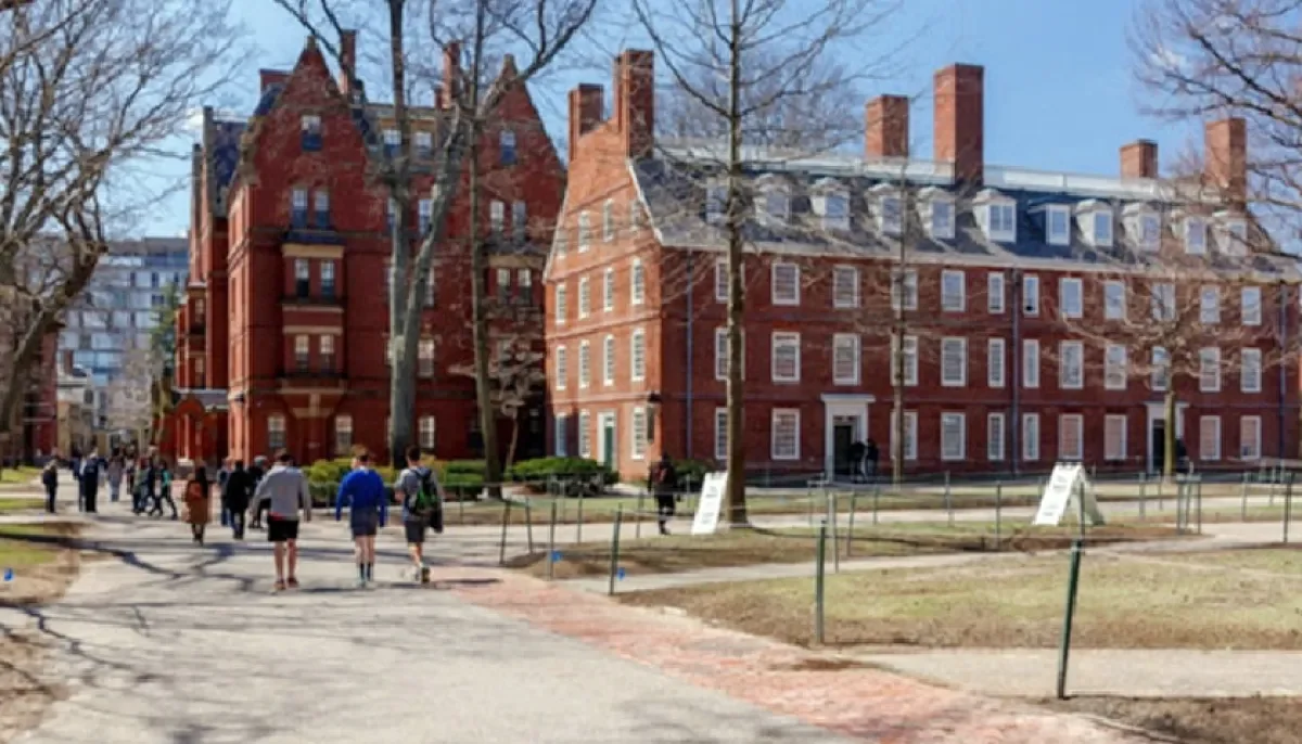 হার্ভার্ড বিশ্ববিদ্যালয়ের সঙ্গে চুক্তি