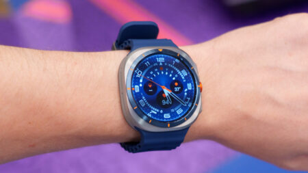 হুয়াওয়ে ওয়াচ ডি২