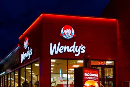 what happened wendys restaurants