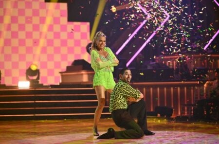 Elaine Hendrix DWTS 20th Anniversary Night