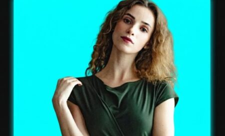 who plays dorothy in wicked for good