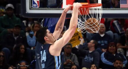 Zach Edey injury update: Will the Grizzlies center play against the Pelicans? Zach Ede