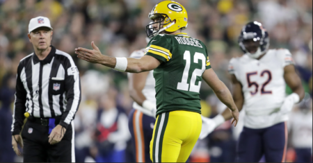 Aaron Rodgers game-time decision