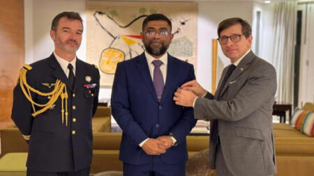 ফরাসি সরকারের ‘গোল্ড মেডেল’ পেলেন বাংলাদেশি সেনা কর্মকর্তা Army gold madel