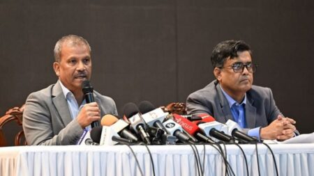 শেখ হাসিনাকে ফেরাতে আইসিসিতে যাওয়ার কথা ভাবছে সরকার : আসিফ নজরুল Asif Nazrul