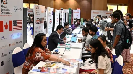 Canada Accelerates Immigration Pathway for US H-1B Visa Holders Canada Accelerates Immigration Pathway for US H-1B Visa Holders