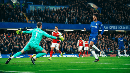 Chelsea vs Arsenal Premier League 2025 Title Race Showdown at Stamford Bridge