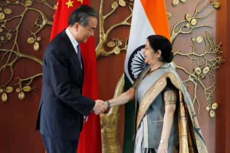 Chinese Vendors Outpace Indian Counterparts in Speed and Discipline, Says Indian Founder