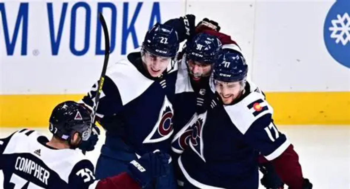 Colorado Avalanche Tie Historic NHL Record with 25-Game Surge