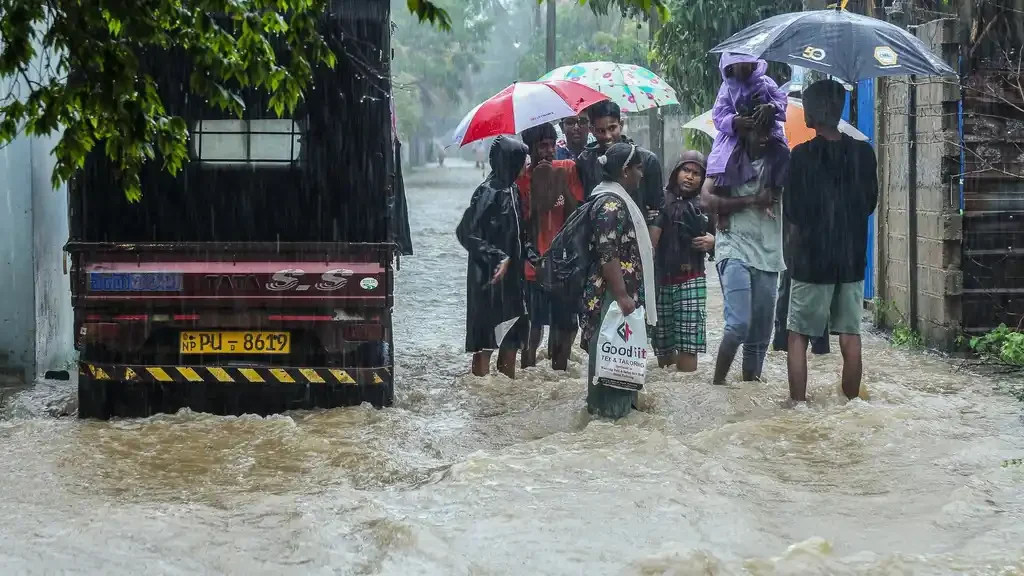 Cyclone Ditwah Ravages Sri Lanka: Death Toll Rises Amid Widespread Flooding