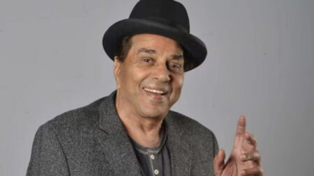 অভিনেতা ধর্মেন্দ্র আর নেই Darmondra