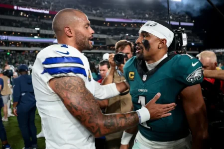 Eagles vs Cowboys Week 12 Showdown Can Dallas Halt Philly's NFC East Charge