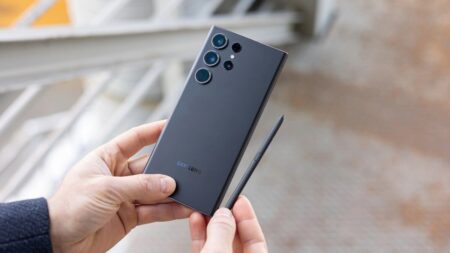 Galaxy S24 Ultra Crowned as Ultimate S Pen Successor to Discontinued Note Series