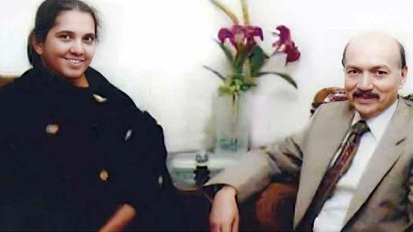 Hasina Upodastha bow