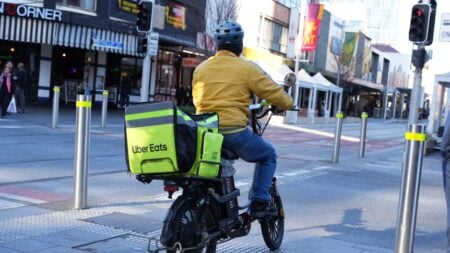 Historic Pay Deal for Australian Gig Workers Uber Eats and DoorDash to Boost Minimum Wage