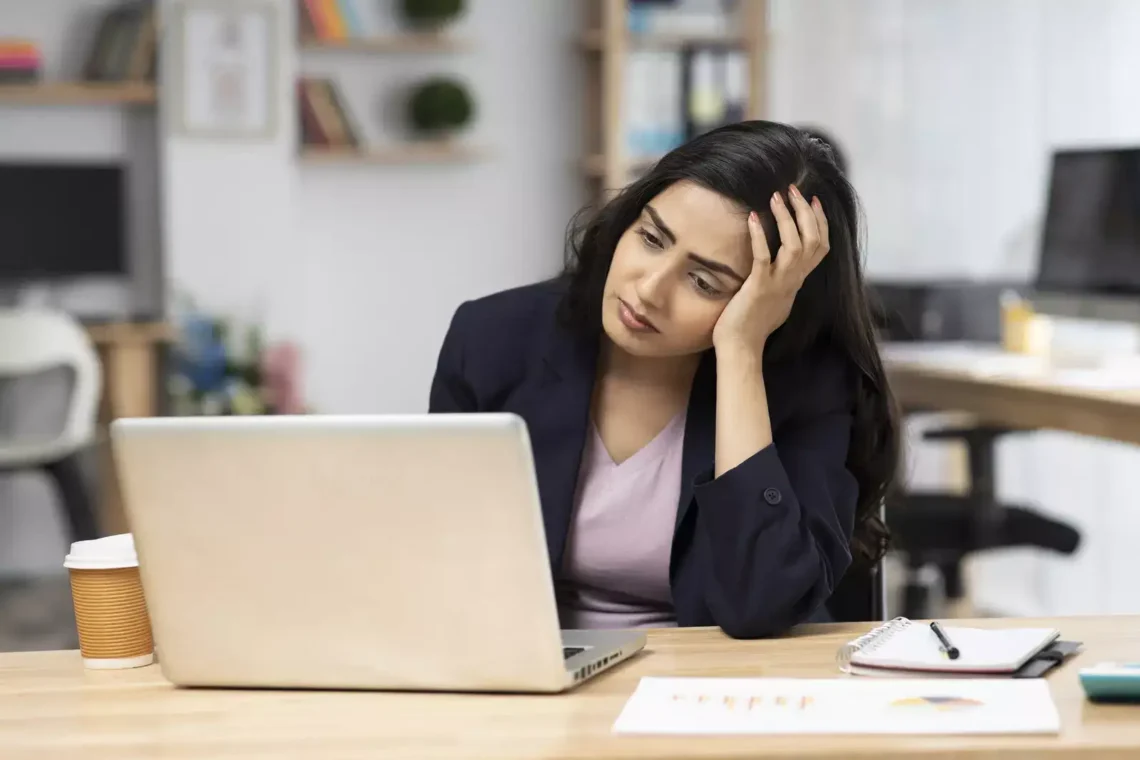 Indian Startup’s 12-Hour Internship Offer Sparks Debate Over Work Culture