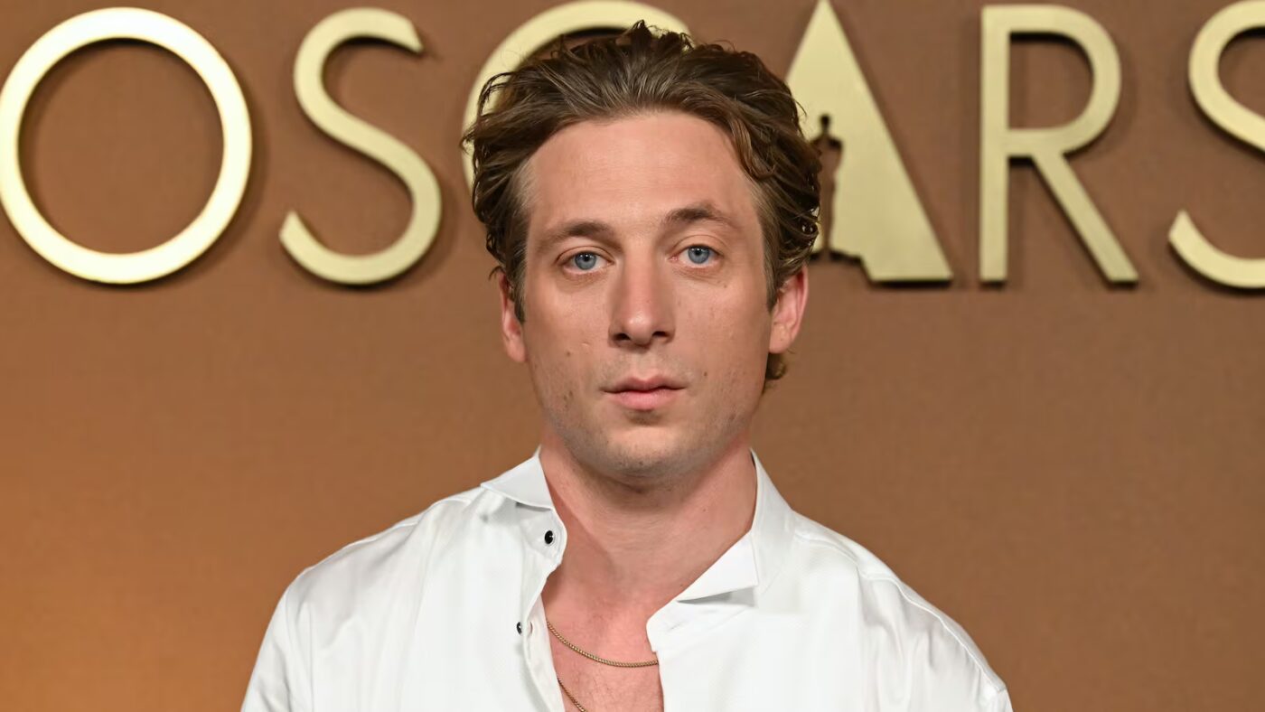 Jeremy Allen White real name