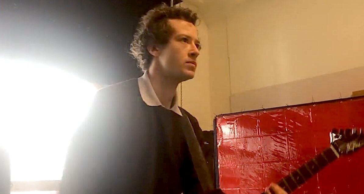 How Joseph Quinn’s Stranger Things Guitar Solo Revived a Metallica Classic Joseph Quinn