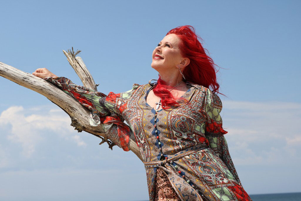 Kate Pierson People Have the Power