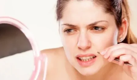 মুখের অবাঞ্ছিত লোম দূর