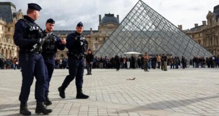 Louvre heist