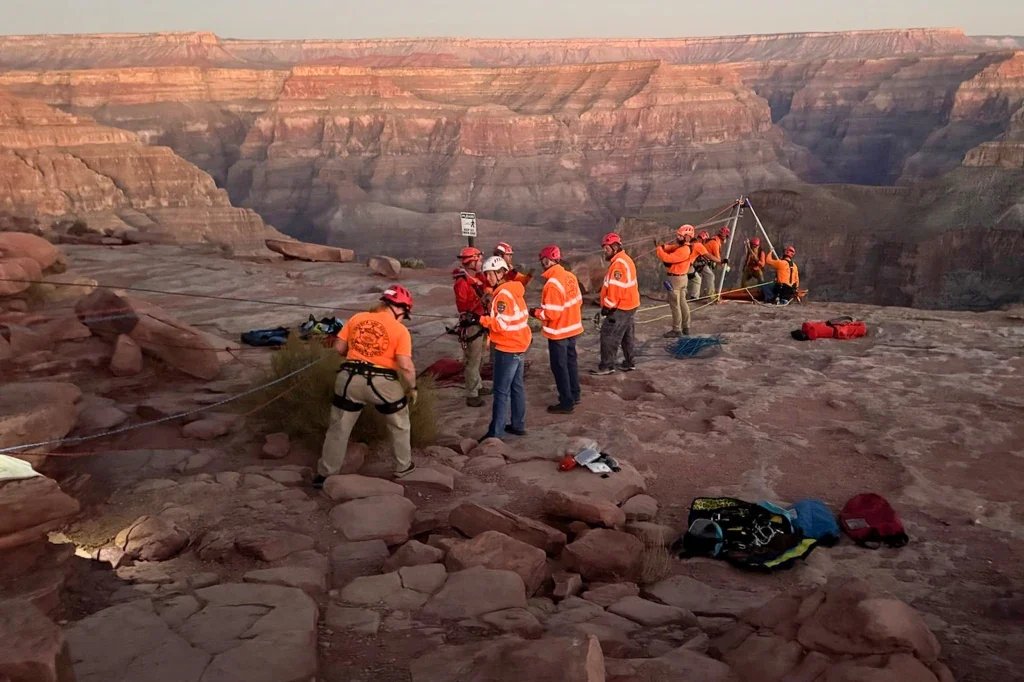Man Dies After 130-Foot Fall at Grand Canyon’s Guano Point