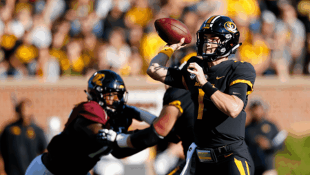 Missouri vs Arkansas: Can Tigers Salvage Season Against Winless-in-SEC Razorbacks? Missouri vs Arkansas Can Tigers Salvage Season Against Winless-in-SEC Razorbacks