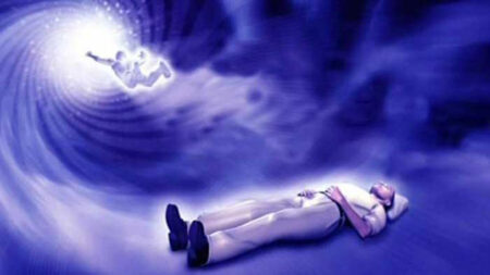 মানুষ পৃথিবী ছেড়ে যাবার ৩০ সেকেন্ড আগে যা ভাবে Mittu