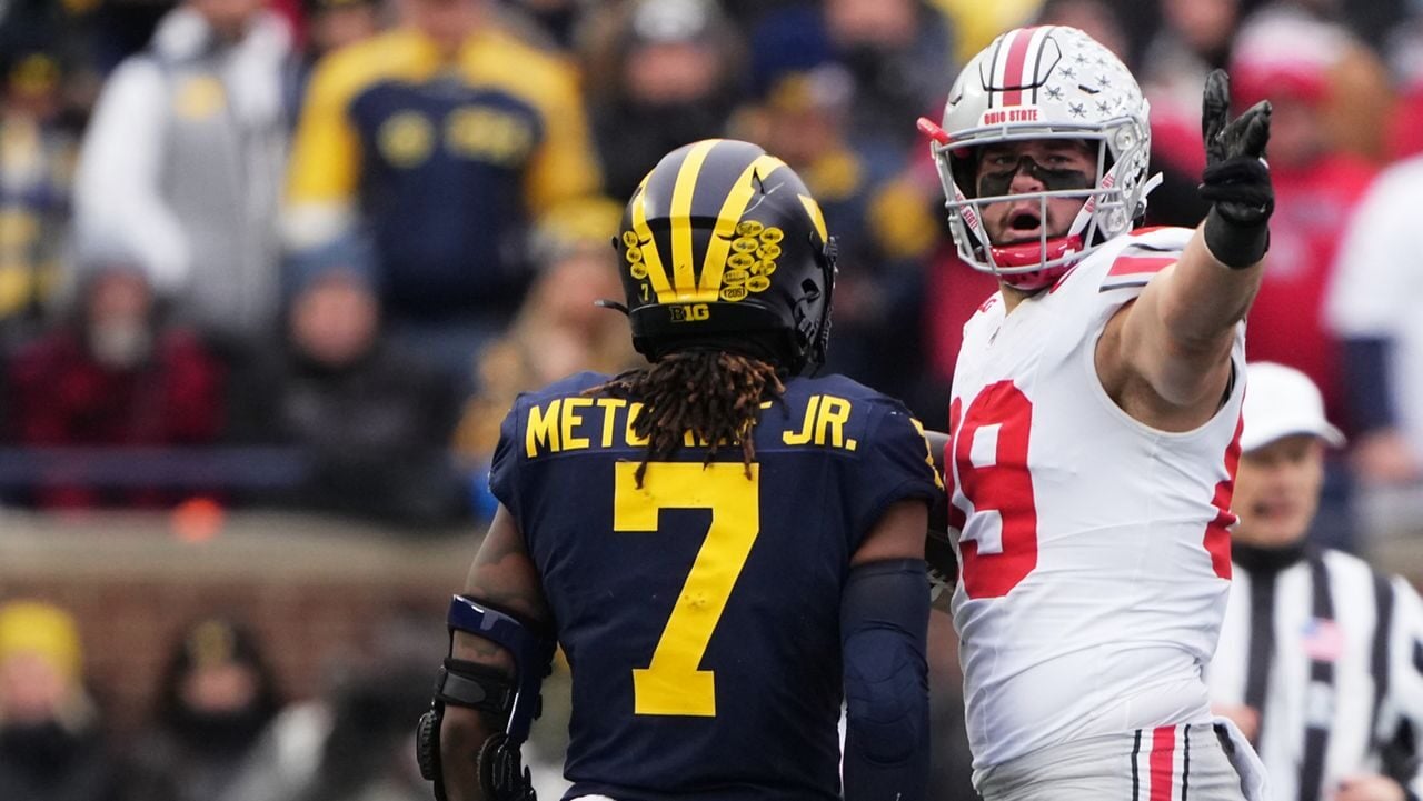 Ohio State Beats Michigan, Advances to Big Ten Championship