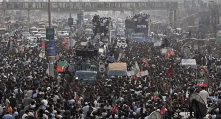 Pakistan state of war