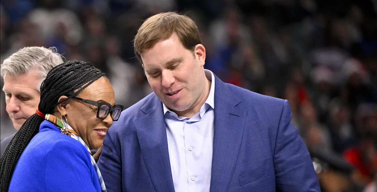 Patrick Dumont apology